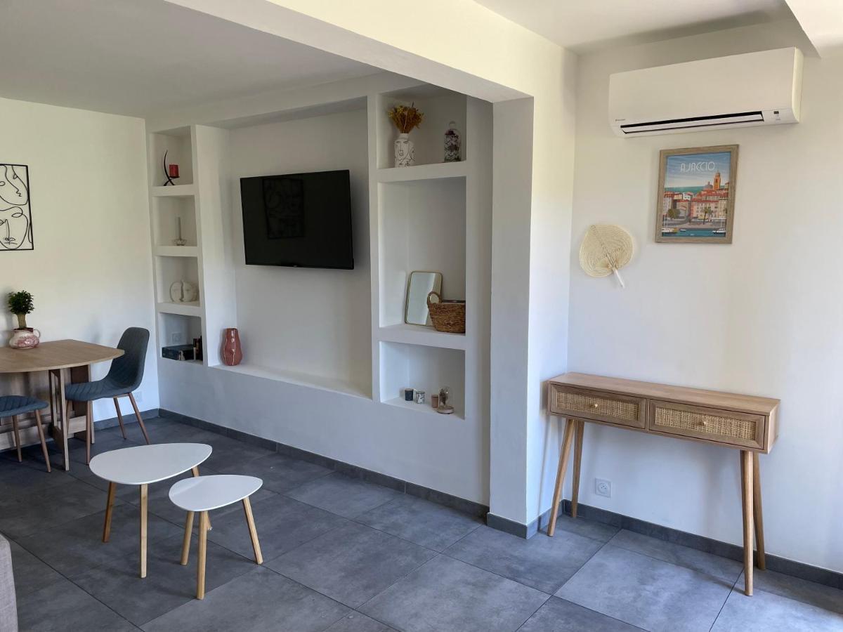 Appartement Avec Jardin Privatif Ajaccio  Eksteriør billede