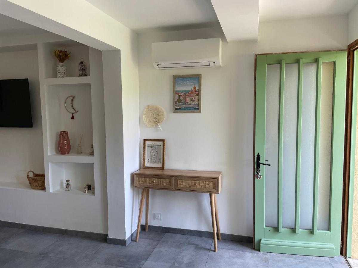 Appartement Avec Jardin Privatif Ajaccio  Eksteriør billede